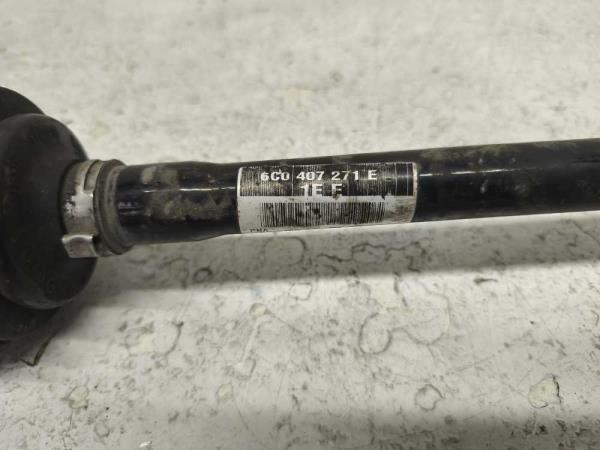 CARDAN AVANT GAUCHE VW/SEAT/SKODA/AUDI - Vue 4